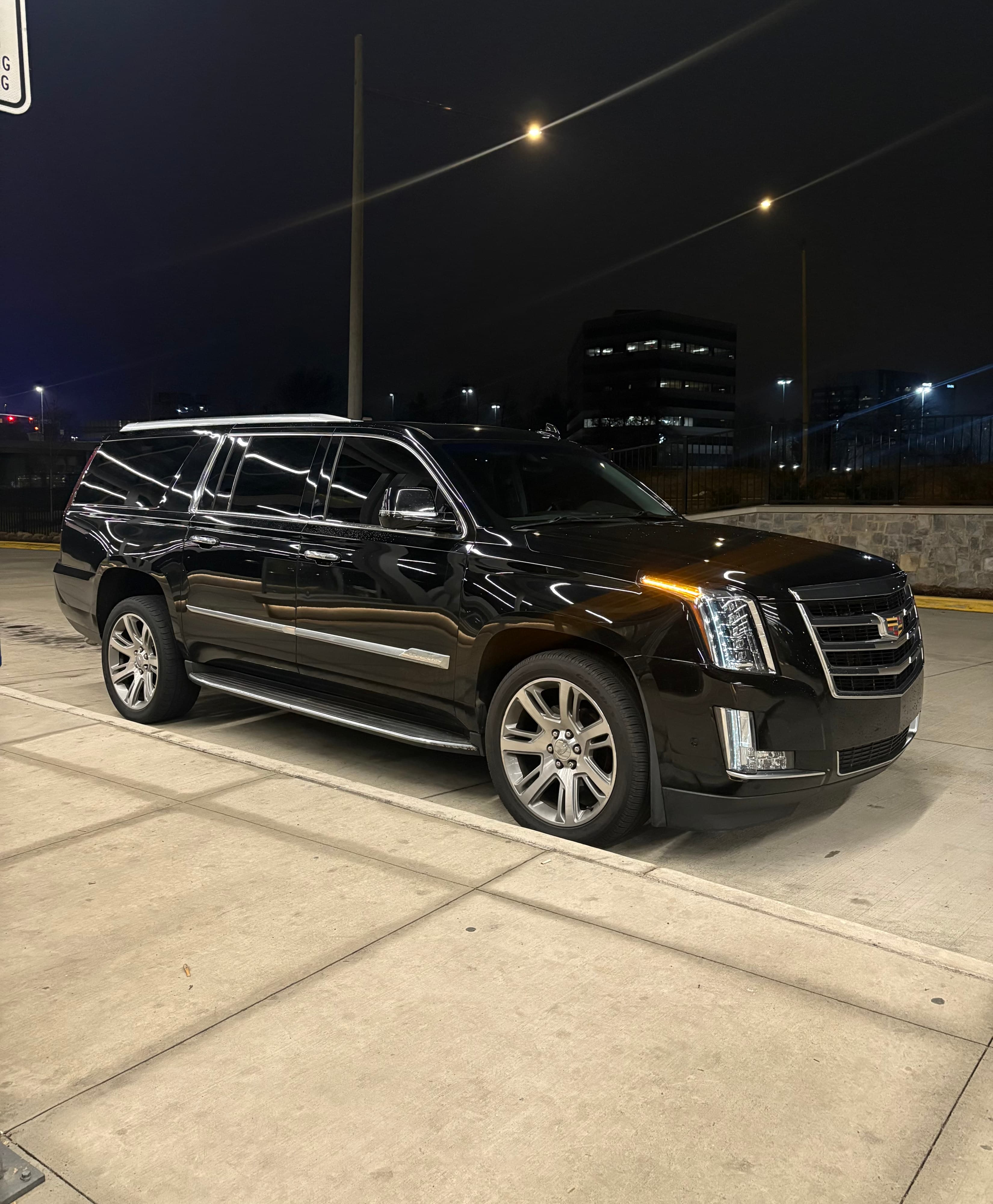 Cadillac Escalade ESV